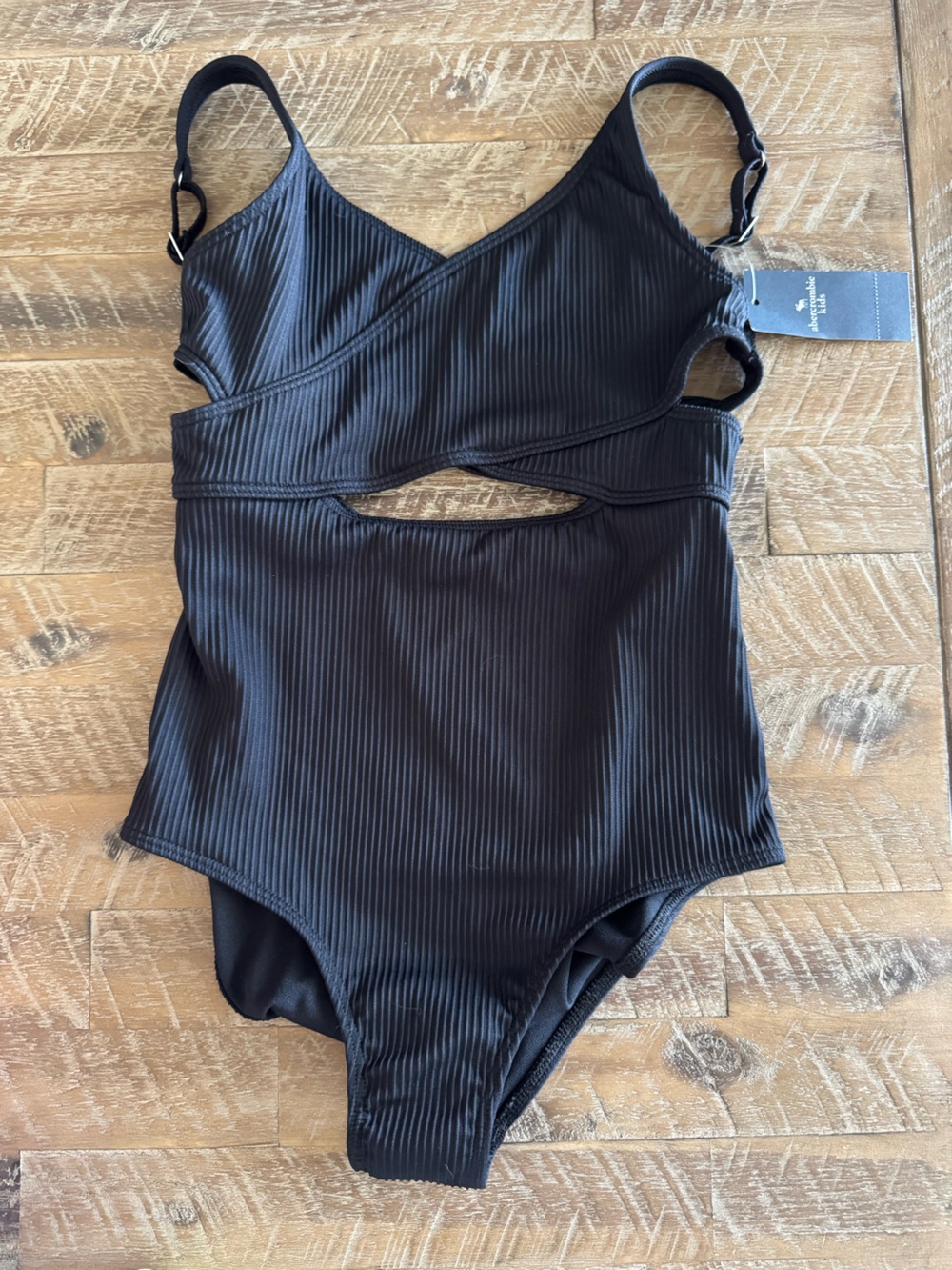Abercrombie Kids - Girl's Black Ribbed Cutout Swinsuit